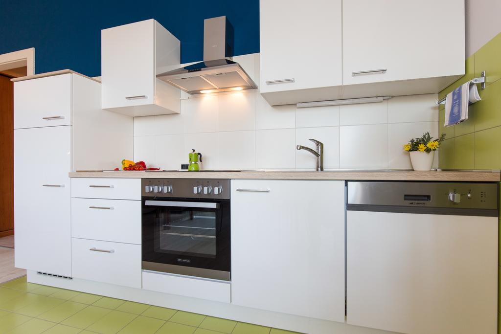 Apartments Galatea With Garage Parking Опатия Екстериор снимка